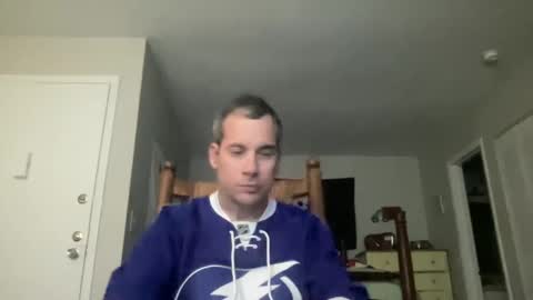 Snapshot of tleigh24 chatting on 01-15-25, 12:51 tleigh24 online show from 01-15-25, 12:51