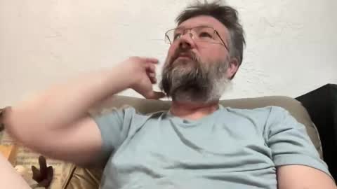 Snapshot of tmosmun chatting on 02-21-25, 05:02 Tim online show from 02-21-25, 05:02