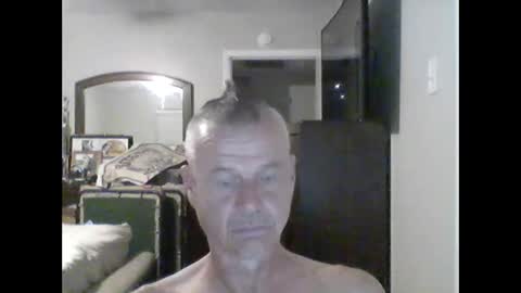 Snapshot of tnash24 chatting on 10-19-25, 03:07 tx46m online show from 10-19-25, 03:07