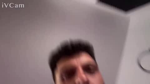 Tobias online show from 04-12-26, 01:16