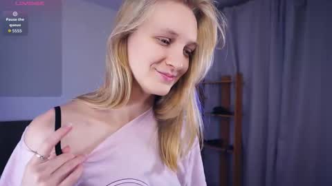 Mary online show from 11-01-25, 06:04