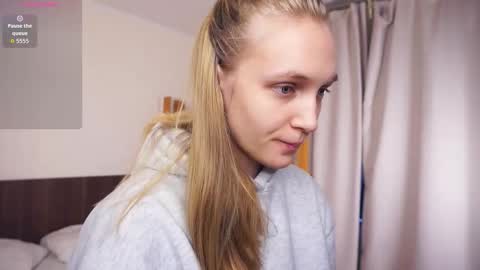 Mary online show from 12-15-25, 06:39