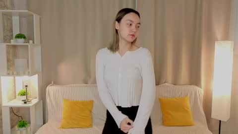 Lin online show from 04-09-26, 04:34