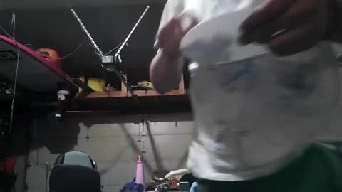 Snapshot of todayistheday86 chatting on 09-21-25, 05:47 todayistheday86 online show from 09-21-25, 05:47