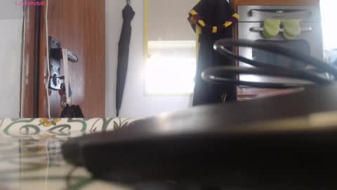 Snapshot of todd_dantes chatting on 02-05-25, 09:46 Todd online show from 02-05-25, 09:46