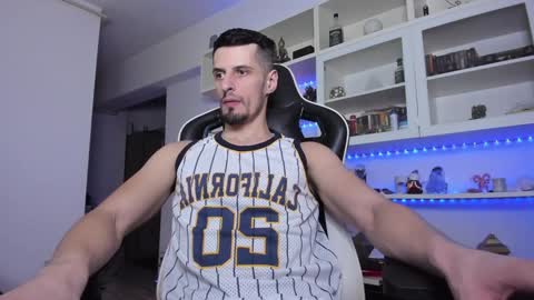 Todd online show from 02-08-25, 11:13