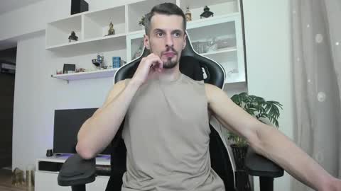 Snapshot of toddclaytonn chatting on 05-19-26, 05:58 Todd online show from 05-19-26, 05:58
