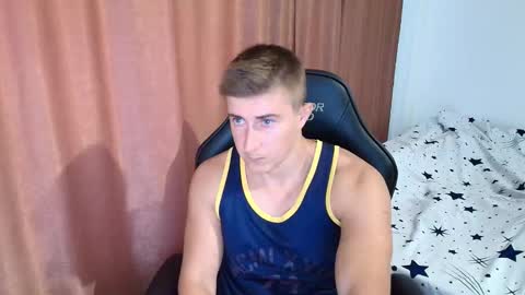 todhorny987 online show from 03-25-26, 10:54