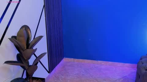 todoroki_g online show from 10-29-25, 12:29