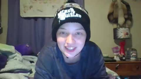 Snapshot of toegremlin chatting on 05-09-26, 01:00 Yin online show from 05-09-26, 01:00