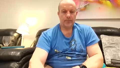 Snapshot of toerag69 chatting on 02-02-25, 02:17 toerag69 online show from 02-02-25, 02:17