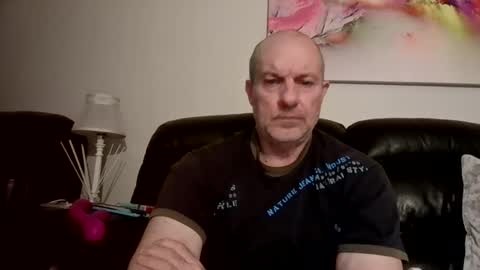 Snapshot of toerag69 chatting on 11-20-25, 12:11 toerag69 online show from 11-20-25, 12:11