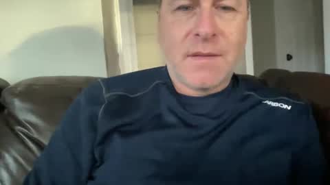 Joshua1983 online show from 12-27-24, 05:16