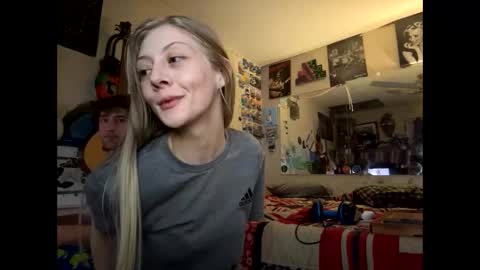 Snapshot of tohottohandletocoldtohold chatting on 02-24-26, 04:43 tohottohandletocoldtohold online show from 02-24-26, 04:43