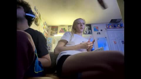 Snapshot of tohottohandletocoldtohold chatting on 02-27-26, 04:23 tohottohandletocoldtohold online show from 02-27-26, 04:23