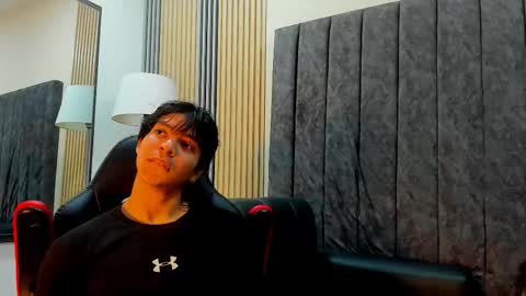 toji lee online show from 12-18-25, 11:22