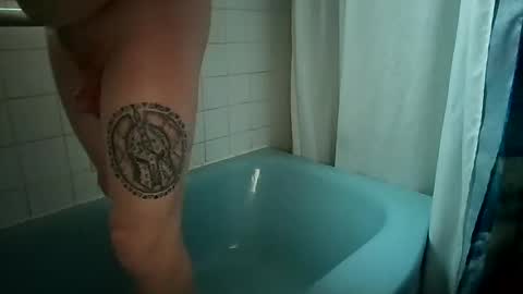 tokenless_boner online show from 11-28-25, 04:53