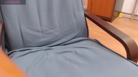 tokensnone online show from 02-21-25, 10:04