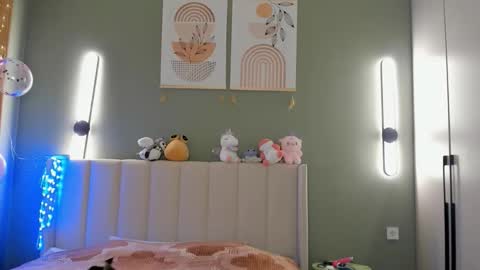 Toki online show from 11-10-25, 12:42