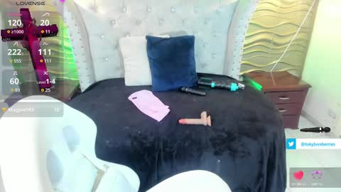 Snapshot of toky_doll chatting on 02-04-25, 09:20 toky         online show from 02-04-25, 09:20