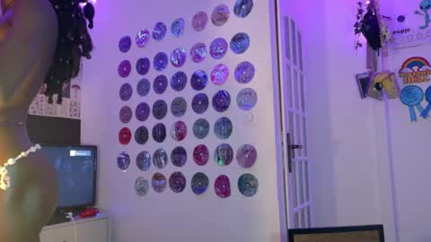 Snapshot of tokyo_wld chatting on 01-02-25, 12:13 Athena Fantasy online show from 01-02-25, 12:13