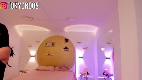 Tokyo  online show from 01-06-26, 04:16