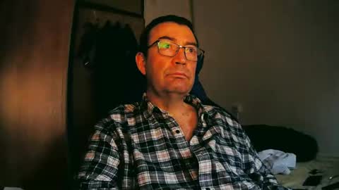tolon408472 online show from 01-10-25, 04:41