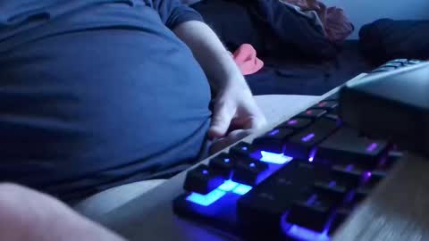 tolon408472 online show from 03-11-26, 05:19