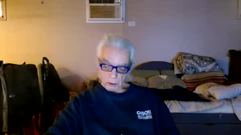 tom112292014 online show from 12-31-24, 03:20