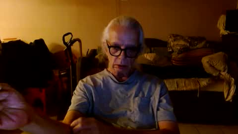 tom112292014 online show from 09-21-25, 01:07