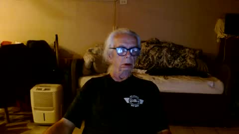 Snapshot of tom112292014 chatting on 07-05-26, 12:50 tom112292014 online show from 07-05-26, 12:50