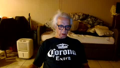 Snapshot of tom112292014 chatting on 07-06-26, 03:03 tom112292014 online show from 07-06-26, 03:03