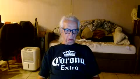 Snapshot of tom112292014 chatting on 07-06-26, 03:03 tom112292014 online show from 07-06-26, 03:03