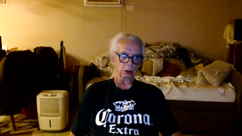 Snapshot of tom112292014 chatting on 07-11-26, 04:04 tom112292014 online show from 07-11-26, 04:04