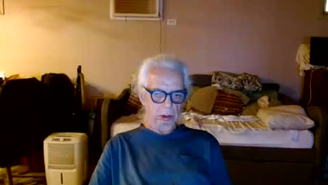 Snapshot of tom112292014 chatting on 07-16-26, 11:27 tom112292014 online show from 07-16-26, 11:27