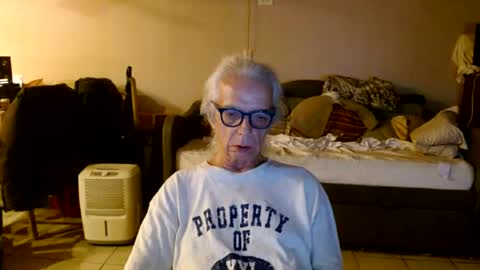 Snapshot of tom112292014 chatting on 07-27-26, 11:34 tom112292014 online show from 07-27-26, 11:34