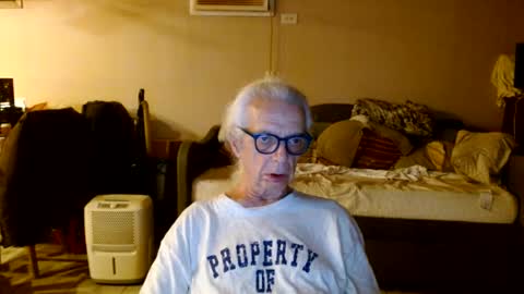 Snapshot of tom112292014 chatting on 07-29-26, 02:10 tom112292014 online show from 07-29-26, 02:10