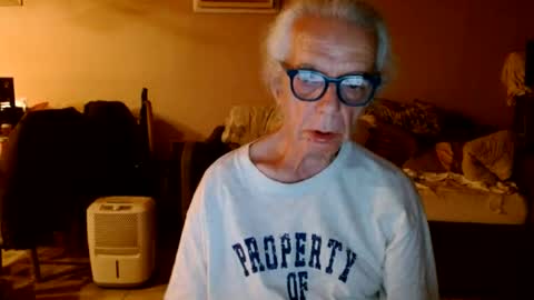 Snapshot of tom112292014 chatting on 07-30-26, 02:10 tom112292014 online show from 07-30-26, 02:10