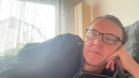 Tom online show from 11-16-25, 12:55