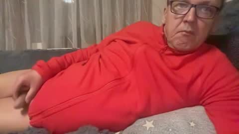 Tom online show from 12-19-25, 07:15