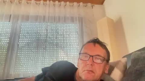 Snapshot of tom6644 chatting on 07-02-26, 04:46 Tom online show from 07-02-26, 04:46
