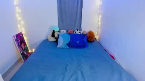 Tom Blue online show from 03-20-26, 11:42