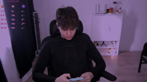 Tom online show from 04-02-26, 02:26