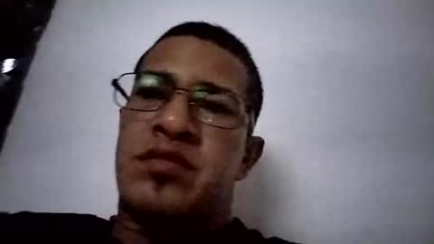 Snapshot of tom_kingfit chatting on 01-26-25, 03:17 SPORTSFIT29 online show from 01-26-25, 03:17