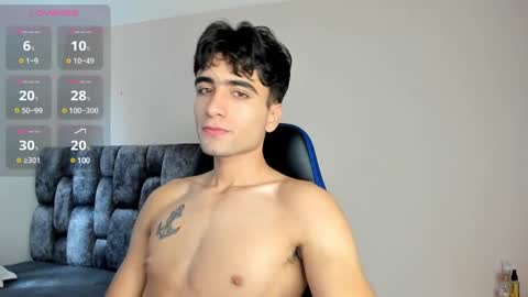 Snapshot of tom_walton chatting on 01-09-25, 07:08 tom online show from 01-09-25, 07:08