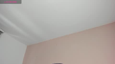 Snapshot of tom_walton chatting on 01-16-25, 05:44 tom online show from 01-16-25, 05:44