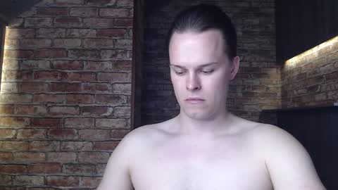 Tom online show from 10-24-25, 12:45