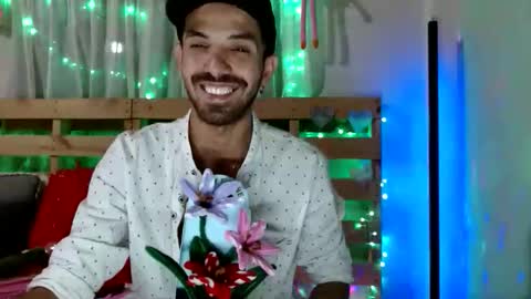 tomas gerauld. make me happy with 10000 tokens online show from 02-03-26, 06:22