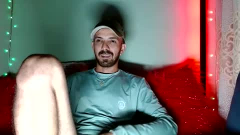 tomas gerauld. make me happy with 10000 tokens online show from 04-28-26, 02:27