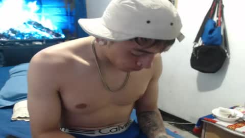 tomas_turbado_ online show from 04-25-26, 05:54